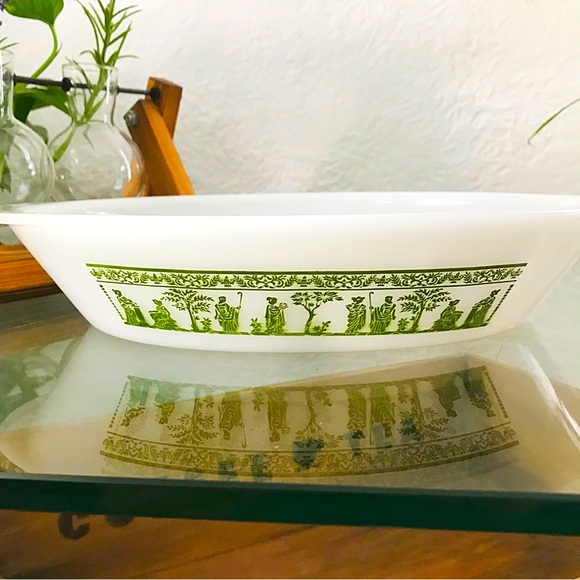 Vintage 1960 Jeannette Glasbake Milk Glass Divided Serving Baking Casserole Dish - Picture 3 of 7